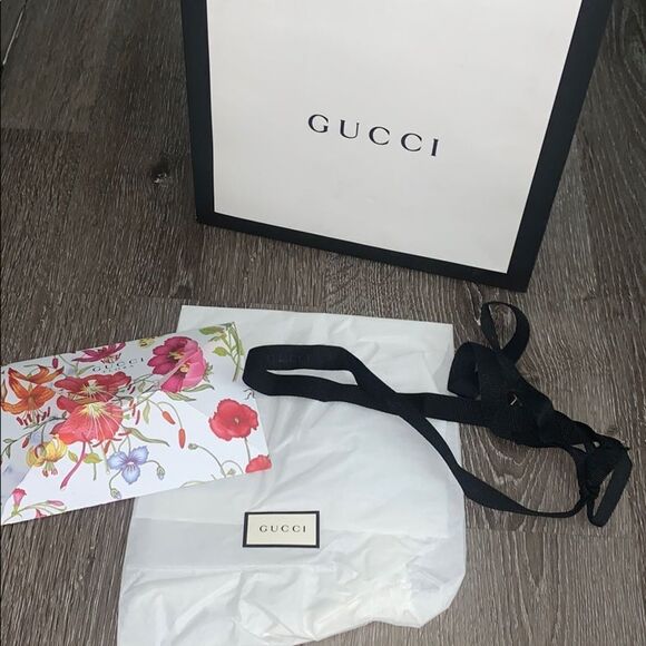 Gucci Bag / Wrapping Paper / Card - Picture 3 of 3